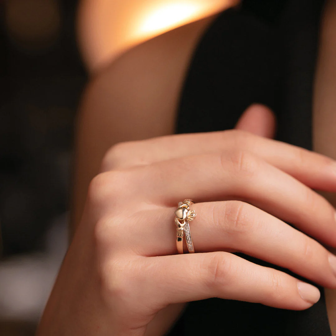 14K Gold Diamond Claddagh Crossover Ring - Image 3