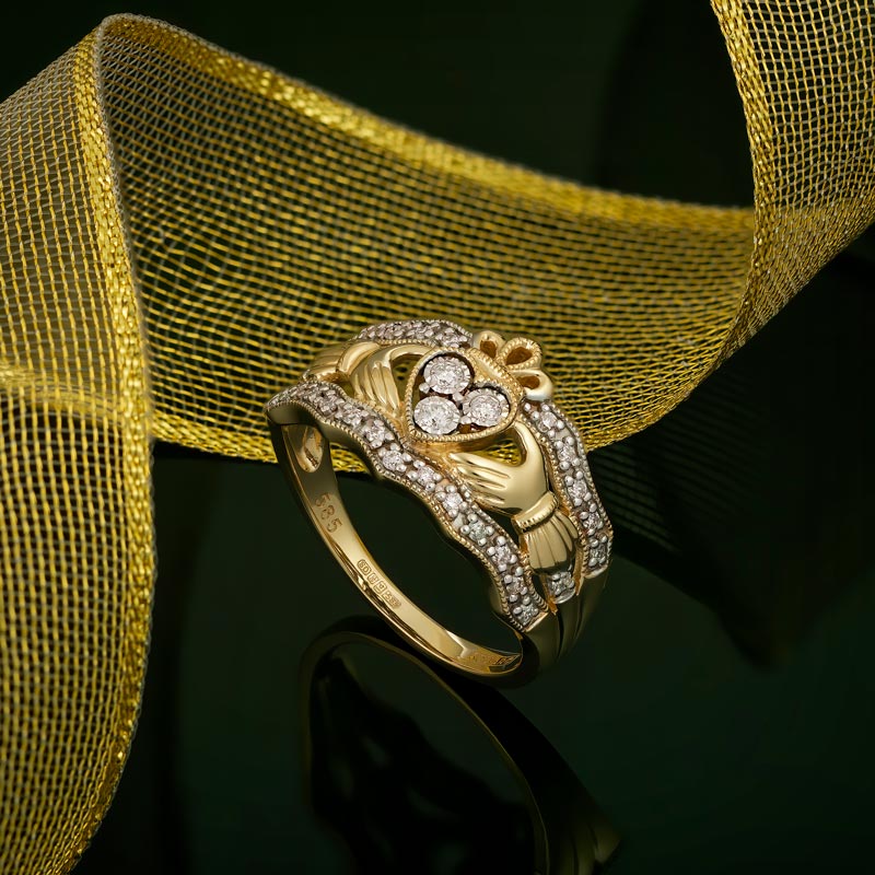 14K Gold Diamond Wide Claddagh Ring - Image 3