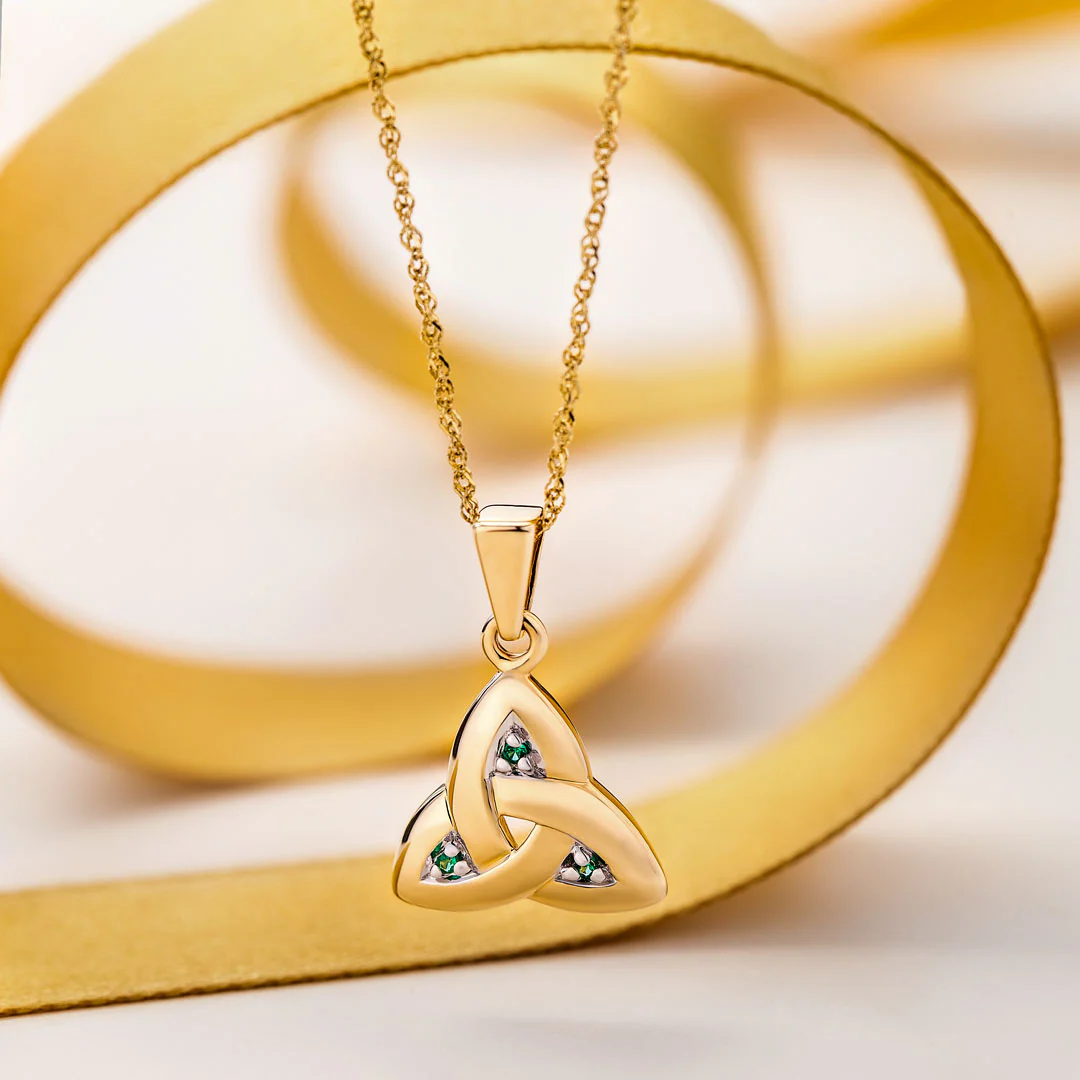 14K Gold Emerald Trinity Knot Pendant - Image 3