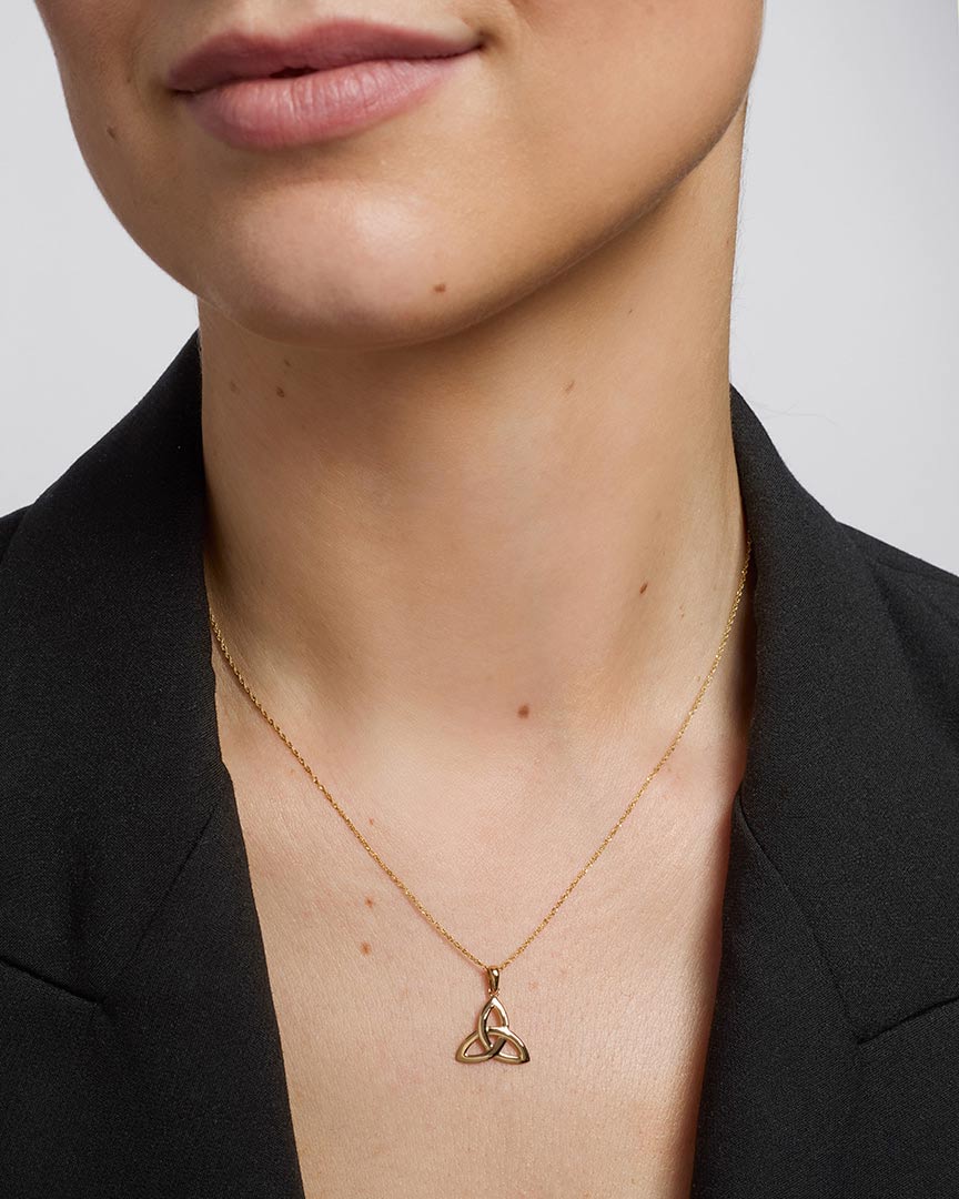14K Gold Large Trinity Knot Pendant - Image 3