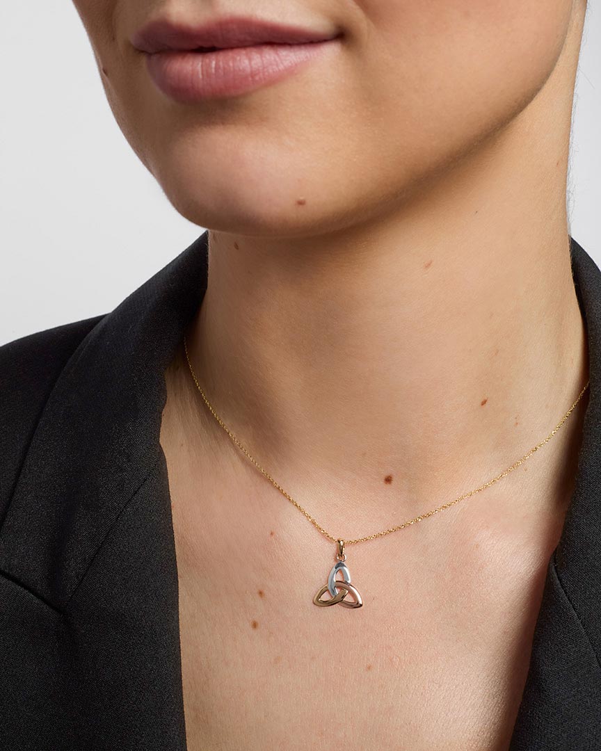 14K Multi Colour Gold Trinity Knot Pendant - Image 3
