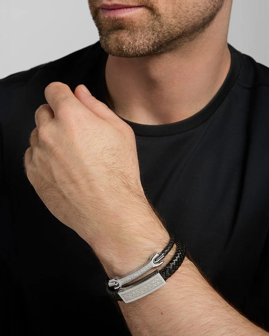 Mens Wide Celtic Leather Bracelet - Image 4