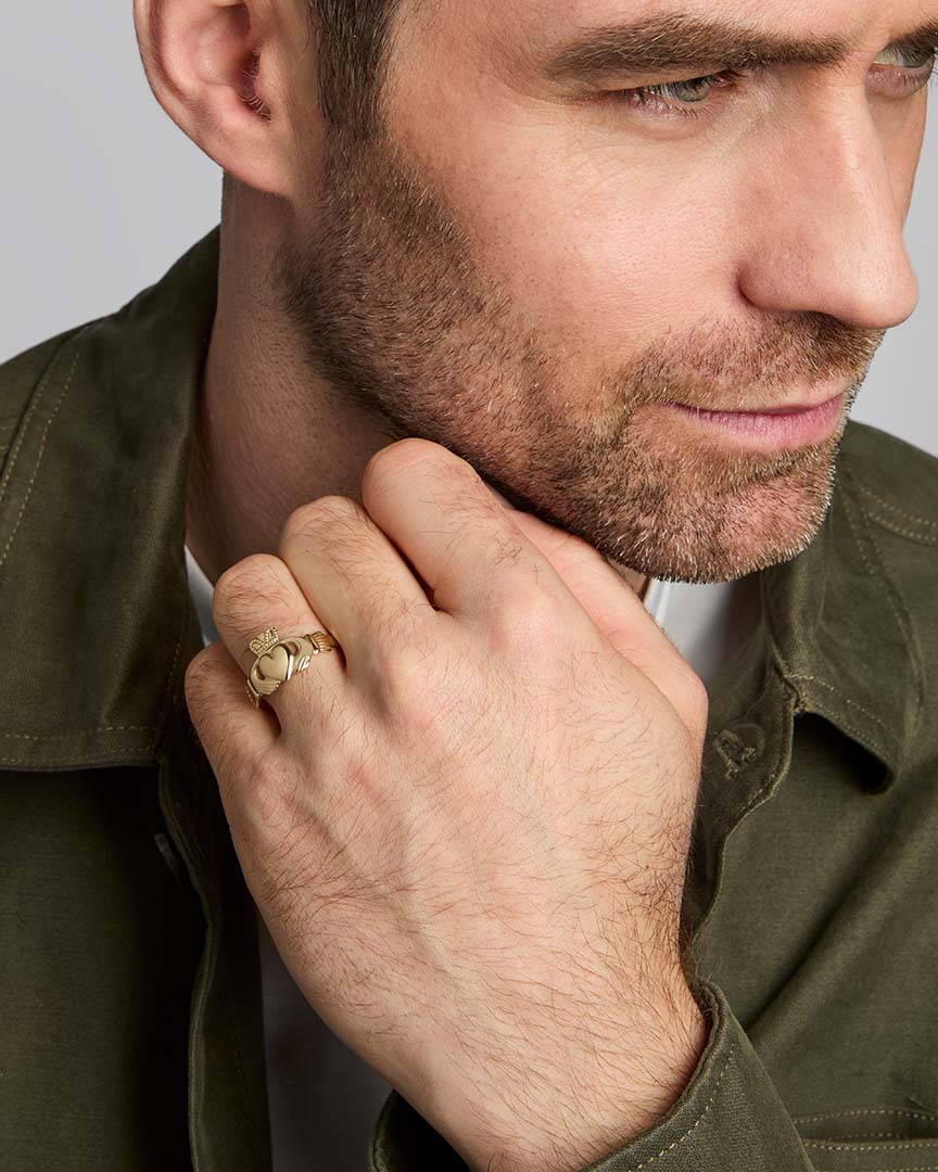 10K Gold Gents Claddagh Ring - Image 7