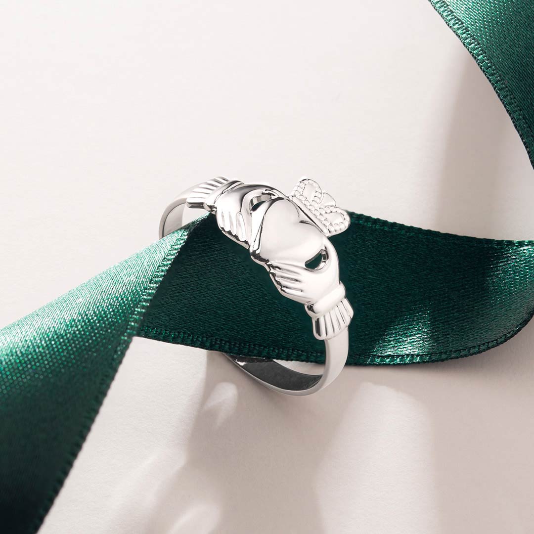 Sterling Silver Claddagh Ring - Image 5