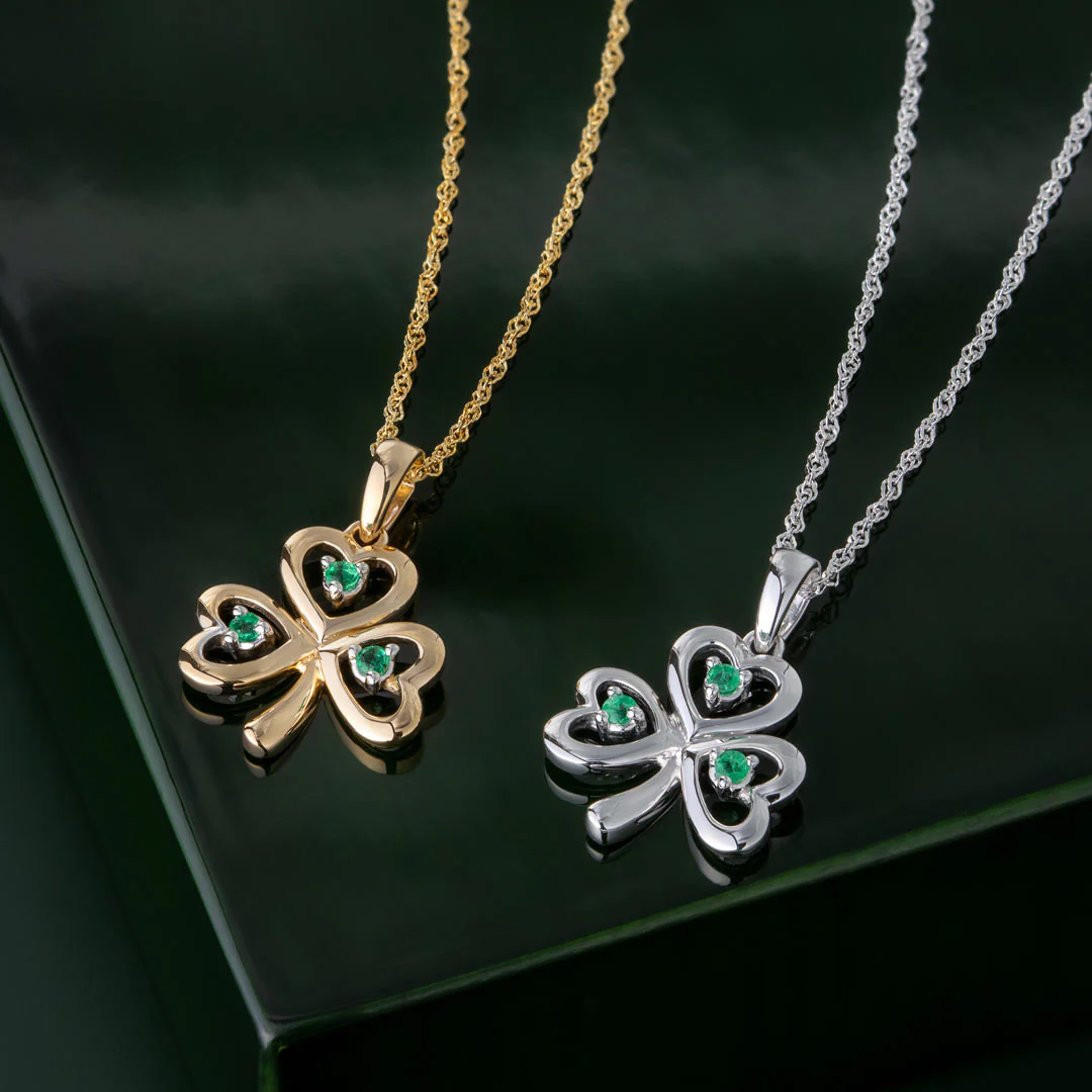 Emerald Set Gold Shamrock Necklace - Image 4
